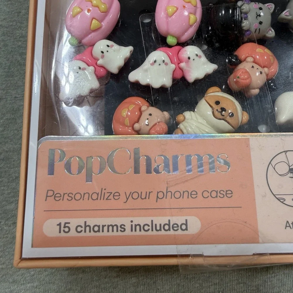 Artikl iPhone 15 Pro Max POP CHARMS HALLOWEEN  Phone Case with 15 Charms